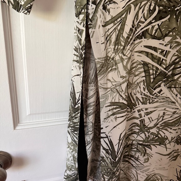 Sanctuary Green Botanical Leaf Kimono Robe/ Beach Cover up - One Size - Picture 7 of 9